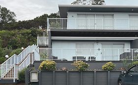 Russell Apartment - Unit 1